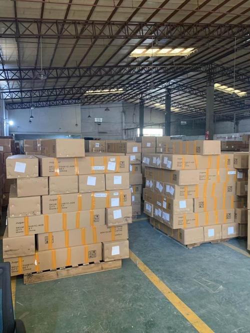 办公家具的销售;办公用品,文具的销售;珠宝首饰的销售;投资兴办实业